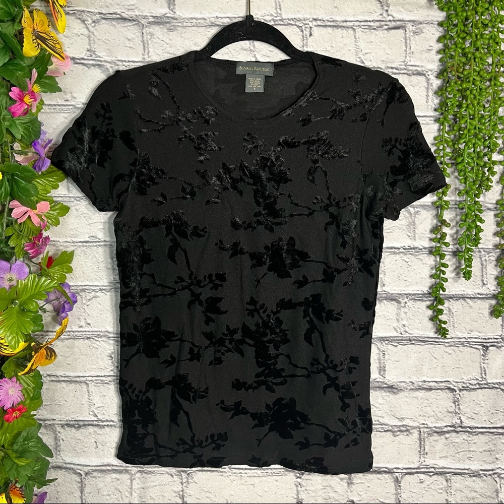 .^🌼3/$30🌼Banana Republic Short Sleeve Suede Insert Blouse Size Small